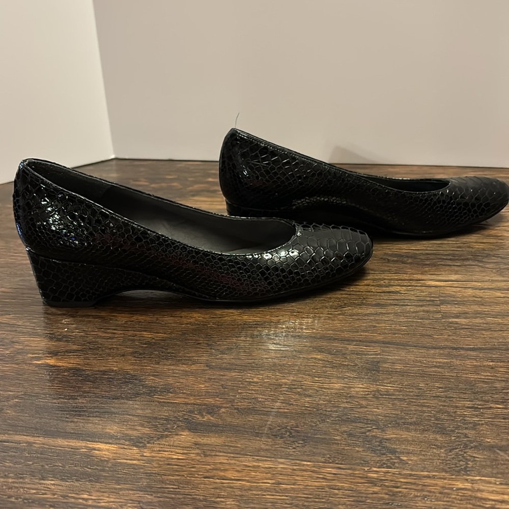 Stuart Weitzman Snakeskin Pattern Heels Size: 9.5n - image 6